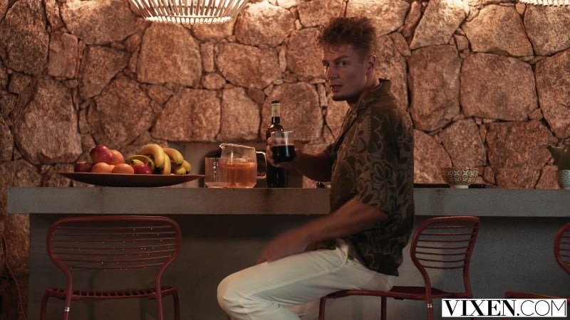 Vixen 25/12/03 Polly Yangs And Era Queen FullHD 1