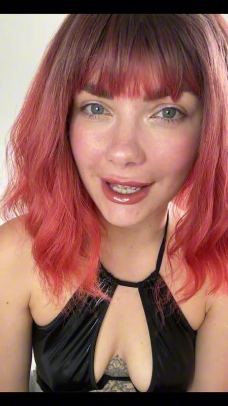 Yourhikerbabe - Cuckoldress Makes You A Sissy Cuckold Slut For BBC 4