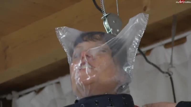 YvetteXtreme - Belts und Atemreduktion 5