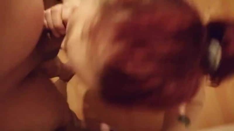 ZeigefreudigesPaar - Blowjob von der Ehefrau 5