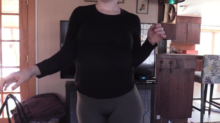 Bettie Bondage - Finding The Hole In Milf's Yoga Pants 1080p - 2020-02-03 Original File 2