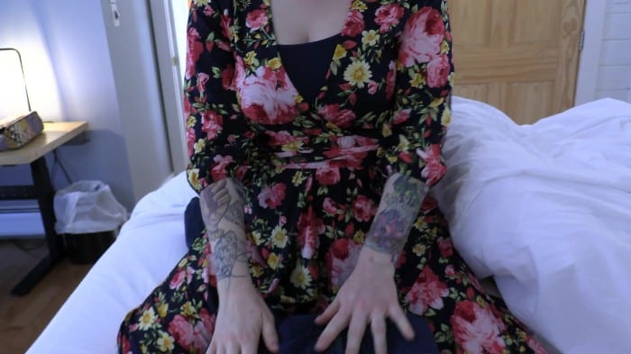 Bettie Bondage - Love Potion Overdose 4k - Mar 31, 2021 2160p 30fps Original File 16