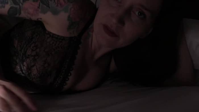 Bettie Bondage - Mom's Feeling Ignored 1080p - 2018-04-07 [Original File No Watermark} 60 Fps 4