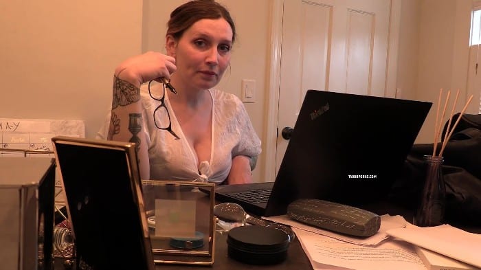 [Bettie Bondage]mom's New Freeuse Job (2024-10-24)[2160p] 3