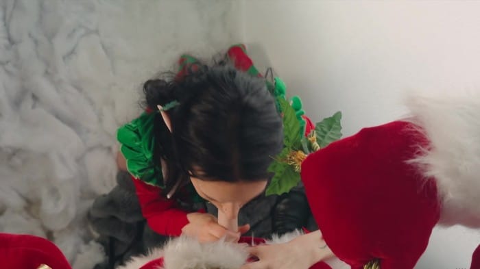 [OnlyFans] Catziilla - Santa's Little Whore [1080p] 2