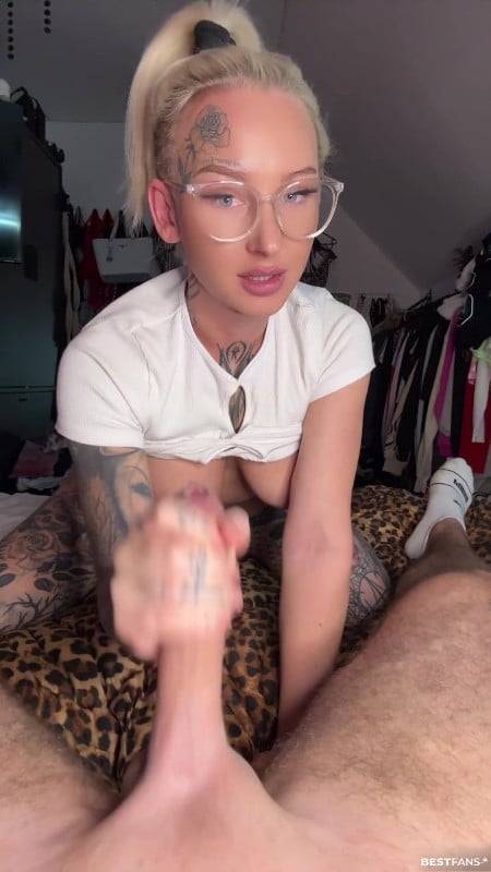 corrado nine666 - Handjob Blowjob und wie hoch kannst du spritzen 3