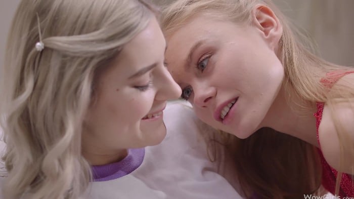 [WowGirls] Eva Elfie & Nancy A - Busty Love [19.04.22] [2160p] 1