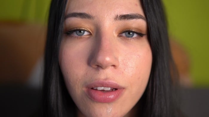 [ManyVids] Juicygao - Intimate Sloppy Kissing&drooling [2160p] 2