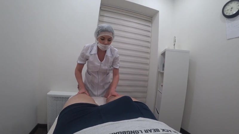 lunaroulette real - Echte krankenschwester lutschte schwanz nach der massage 2