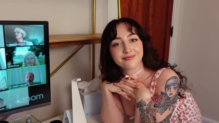 Phatassedangel69 - Desk Pet Girlfriend (2025-11-01)[1080p] 1