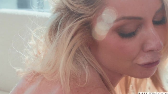 [Milfy] Anal-Loving Milf Has Secret Bbc Affair - Sadie Summers - 2025-12-24 - 1080p 3