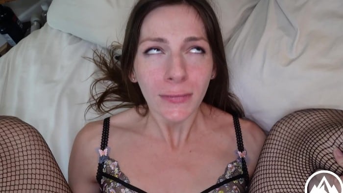 [ManyVids] Andre Stone - Petite Trans Beauty Amanda Riley Gets Folded, Full-Nelson [1080] 3