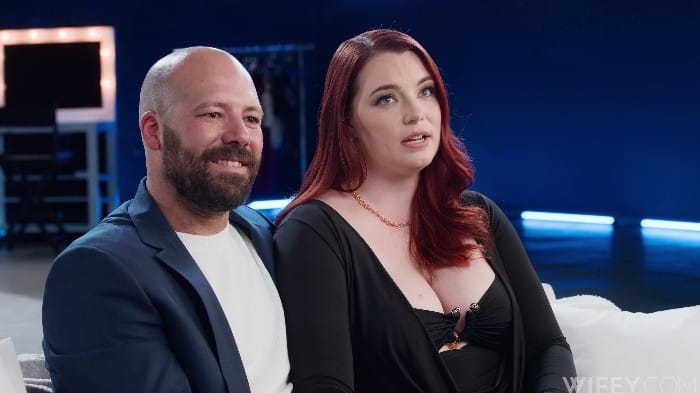 [Wifey] Red Rose And James - Curvy Redhead Gets Stretched Out By Bbc [2160p] 2