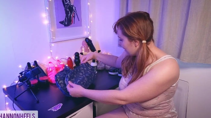 [ManyVids] Shannon Huxley - Bad Dragon Creampie [1080p] 8