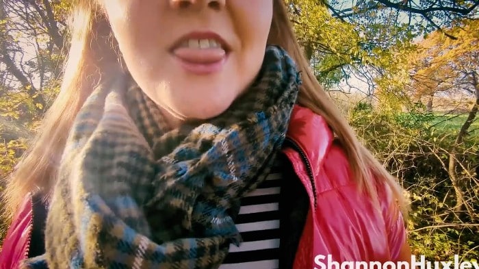 [ManyVids] Shannon Huxley - Waders Perv Fucks All My Holes [1080p] 2