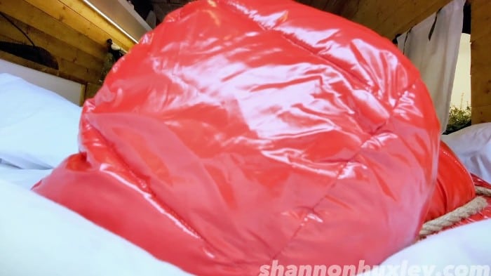 [ManyVids] Shannon Huxley - Tied And Taken [1080p] 2