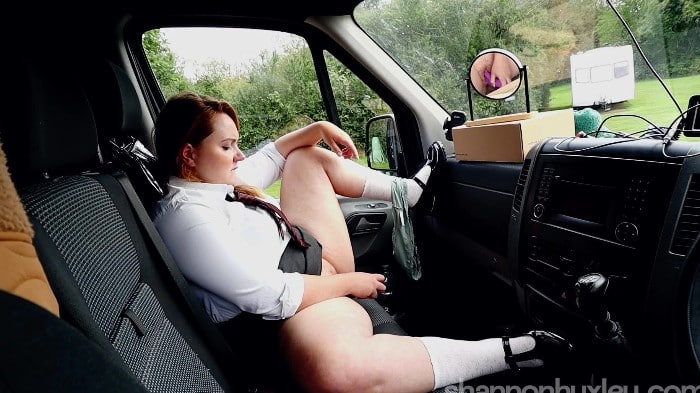 [ManyVids] Shannon Huxley - School Pick Up [1080p] 7