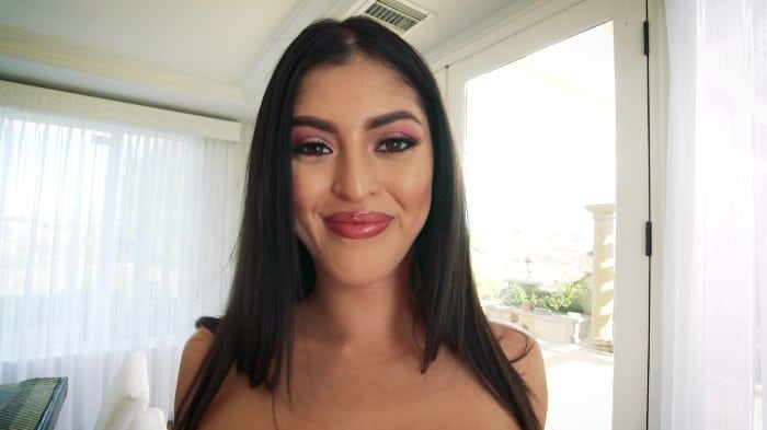 [She Loves Black] Sophia Leone - Joi Bbc Tease With Sophia Leone (2024-02-23) (3840x2160) 5