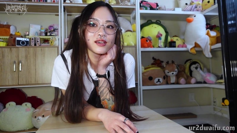 ur2dwaifu - Blackmailed for Creampie 2