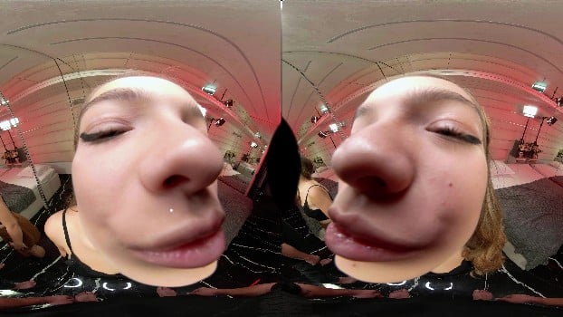 Vrixxens - Sandy Little - Her First Creampie (original 8k) 12