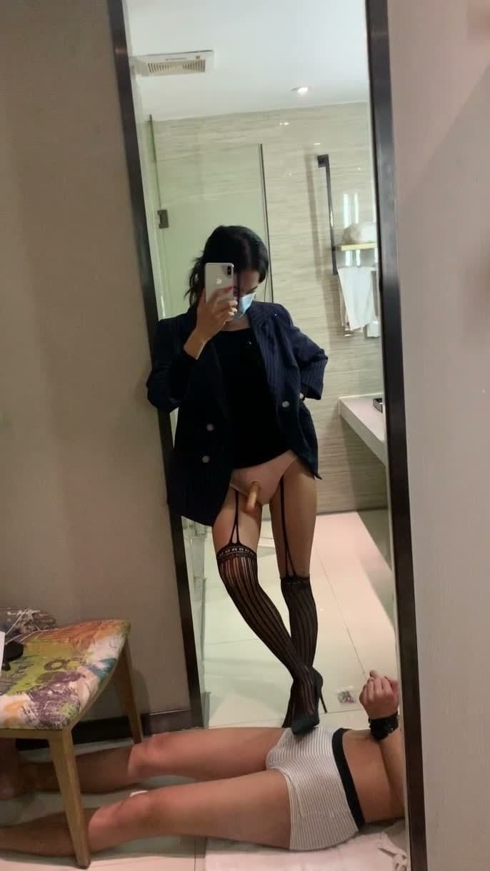 A Girl In Black High Heels Stomped On Her Sex Slave's Penis And Performed Footjob. 3