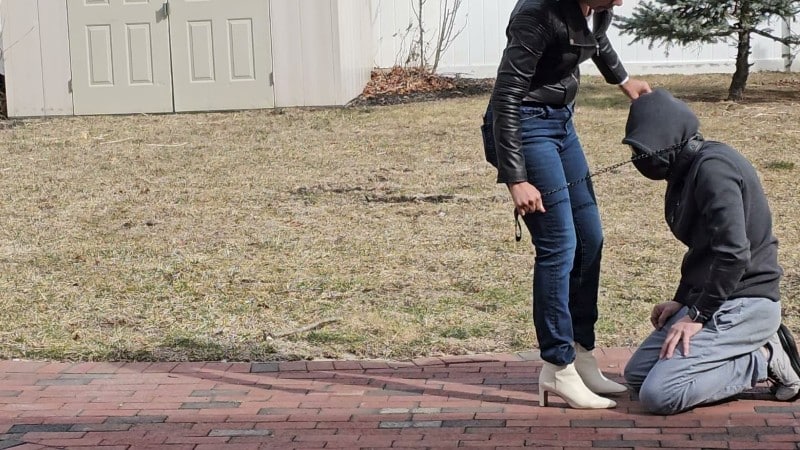 Ballbusting Bianca - Dominabianca - Ballbustingbianca Humiliating Outdoor Fan Meet 3