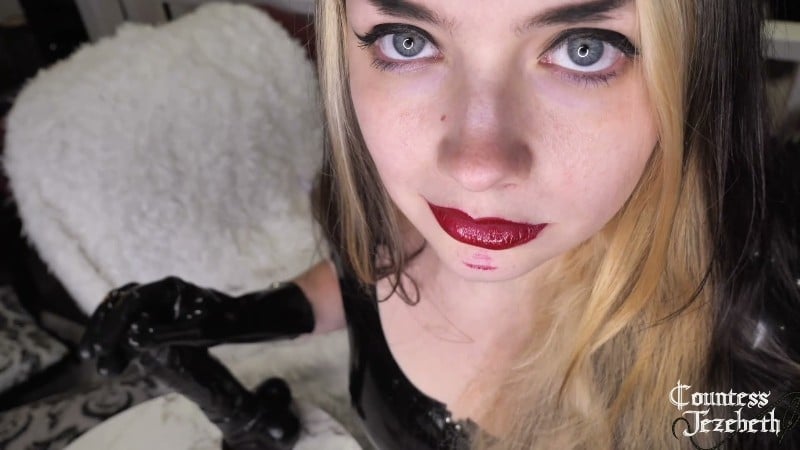 Countess Jezebeth - Eat Every Drop 4