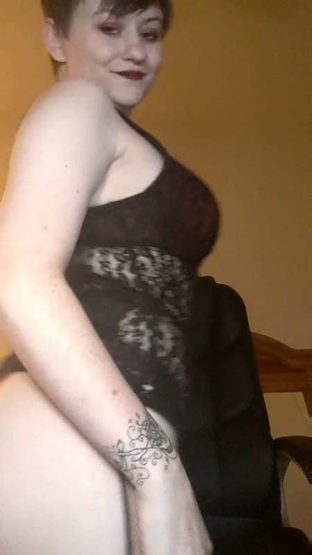 CurvyElvishGirl - 5 squirts from 2 toys 6