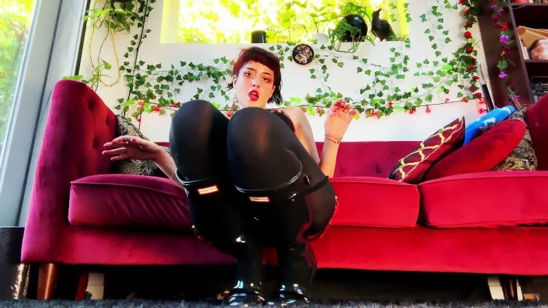 EnchantrixV - Surrender and obey to my hunter boots and strap 5