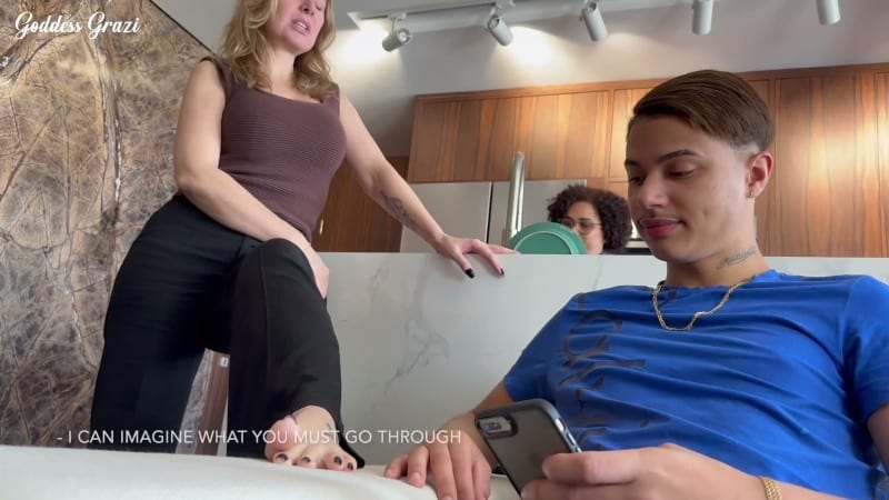 Goddess Grazi - The maids step-son couldn t resist my feet 2