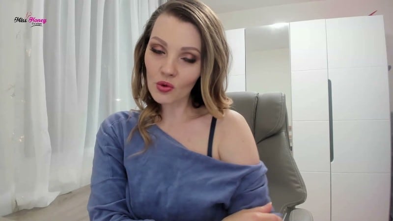 Miss Honey Barefeet - Degraded By My Pussy Power 1