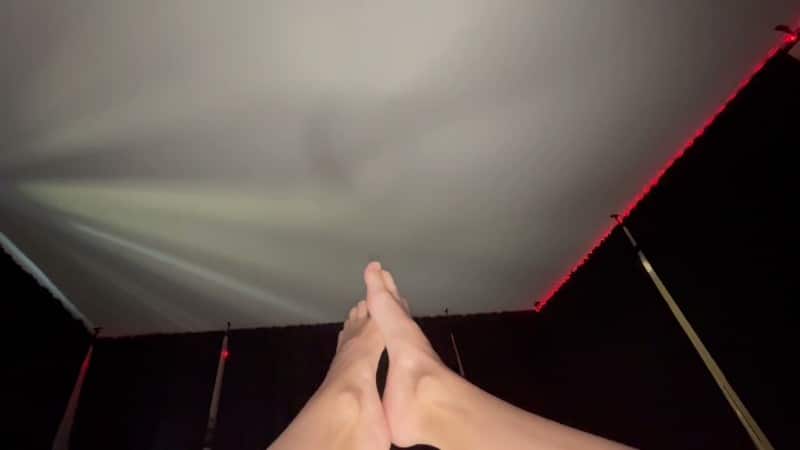 PrincessVenice - Cum on my perfect feet 5