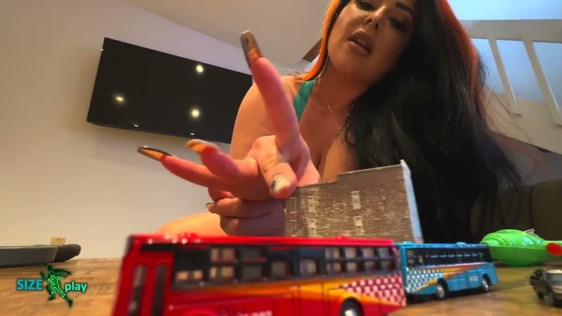 SIZEplay Productions - A Giantess Live Stream Featuring Jasmine Mendez 5
