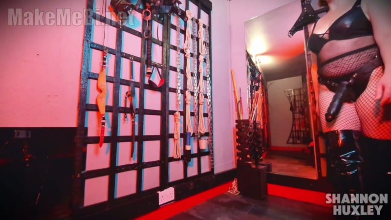 Shannon Huxley - Let's See How Much Your Arsehole Can Take 2