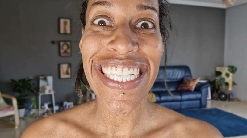 Smile-Drool-Cum-target 1