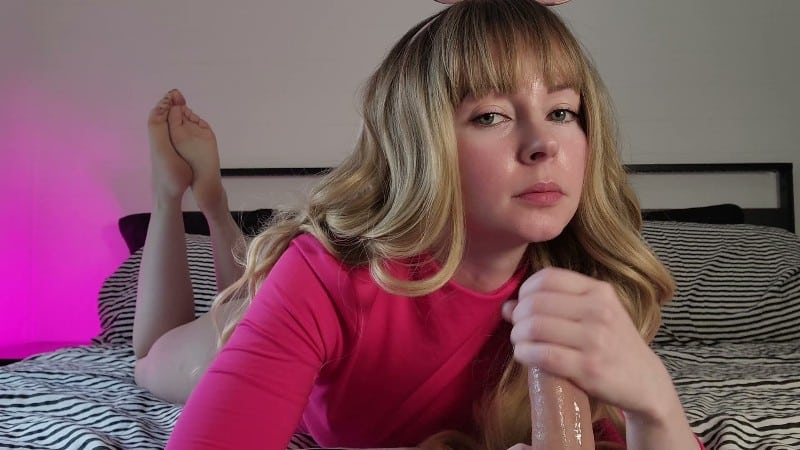 TheTinyFeetTreat - Bratty Bubblegum Blowjob From Your step-sister 3