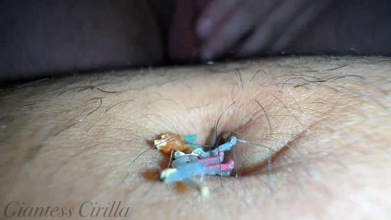 German Clips - January 29, 2026 The Cirilla Emporium - Giantess Cirilla Belly Button Hot Tub 9