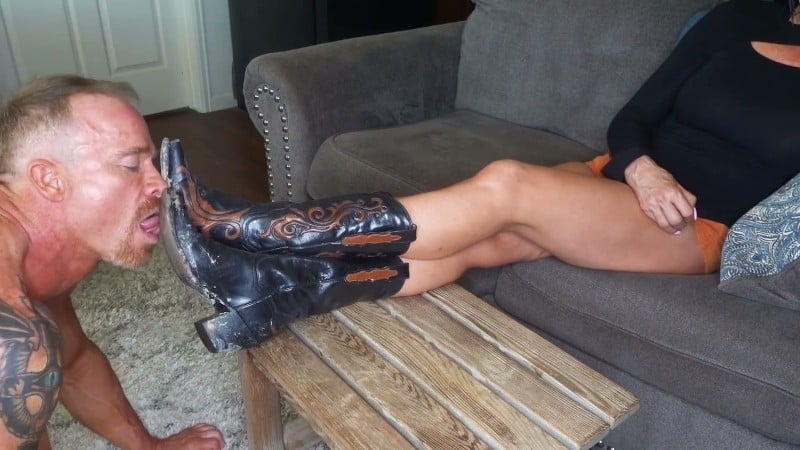 World Goddess - GODDESS ZEPHY - My bf said you have to clean my cowgirl boots - CUSTOM CLIP 3