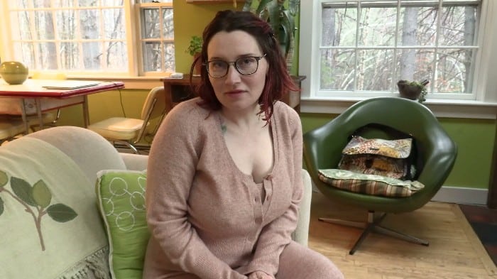 Bettie Bondage - Mom Fucks Daughters Ex 4k - 2022-01-07 Original File 2160p 19