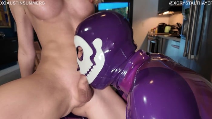 [ManyVids] Big Dick Blondes Fuck & Shoot Cumloads With The Poolboy [1080] 2