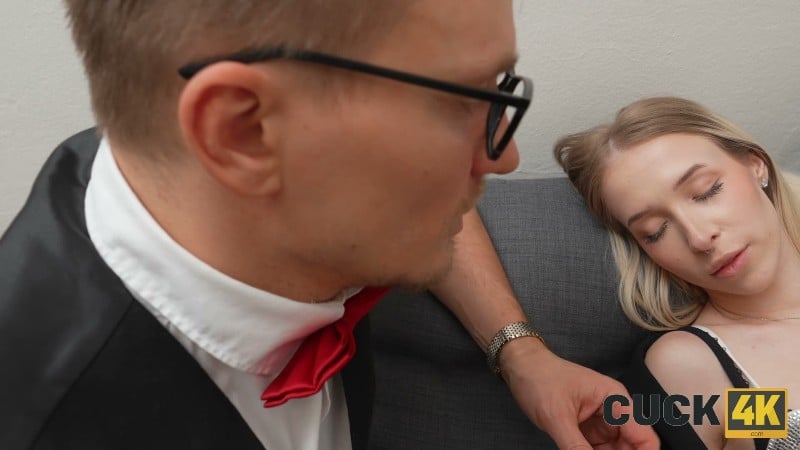 Cuck4K 25/12/21 Nata Gold FullHD 1