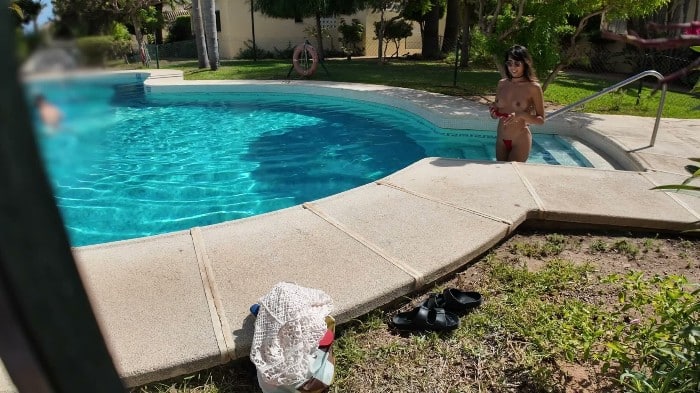 Public Bang - January 24, 2026 Daringkiara - Voyeur Watching Me Masturbating At Public Hotel Pool 3