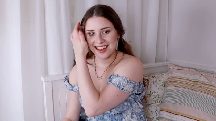 [Manyvids] 2023-10 - Darlingjosefin - Corrupting The Babysitter [1080p] 2