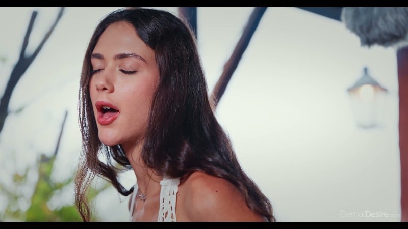 [EternalDesire | MetArt] 26/01/30 Vixi Rafi BBQ 4k 3