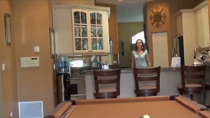 Milf Hunter 35 [Reality Kings - 2015] - Sd 4