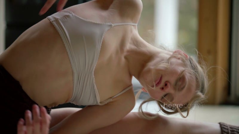 Hegre 26/01/13 Valeriia Sexy Stretching 4k 2