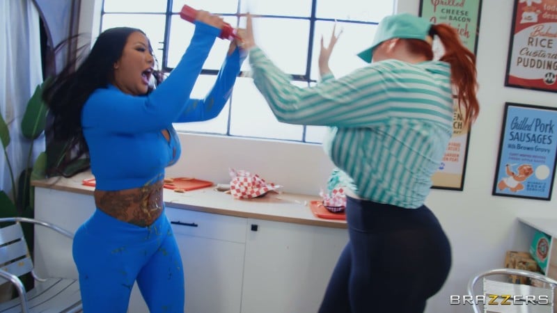 [HotAndMean | Brazzers] 26/01/25 Kira Noir Abigaiil Morris And Connie Perignon Fast Food Fight And Fuck 4k/1080 2