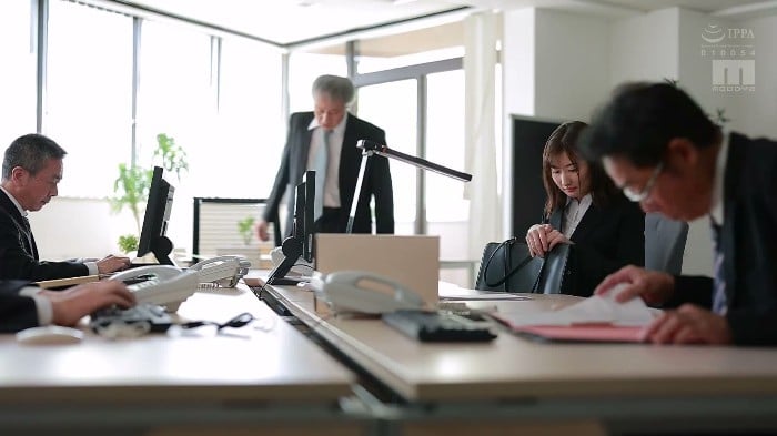 [MIAA-705] Hated Boss's Dick Is Too Perfect... After Dying From Orgasms In Harassment Sex, We Devour Each Other In Follow-Up Creampie Fuck - Jun Suehiro 2