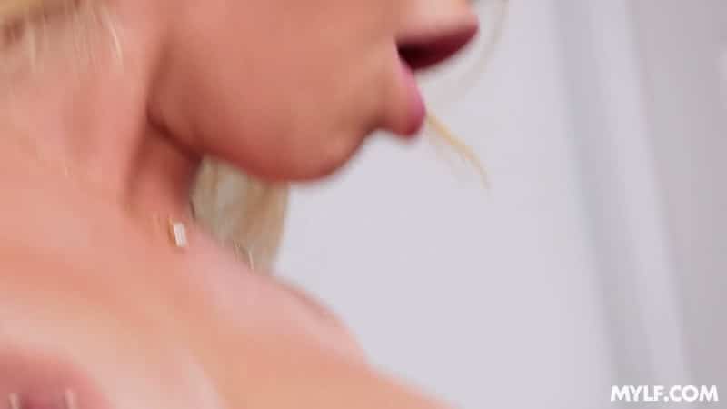 [MomDrips | MYLF] 26/01/23 Spencer Scott FullHD 4