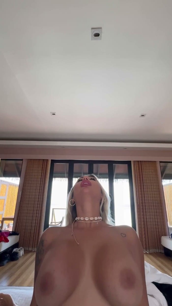 [OF-Sarayrobles] Best Pussy Creampie [1920p] 3